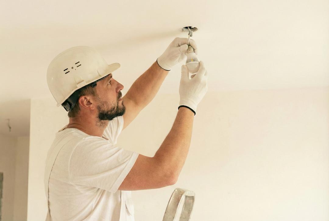 Karbantartás és javítás